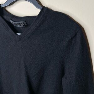 Italian merino wool v neck sweater. Express. Women’s small